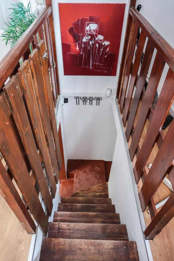Cozy 3 Bedroom Apt In Lively Bairro Alto Lisboa Exterior foto